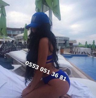 Ataköyden Escort Bayan Esmer