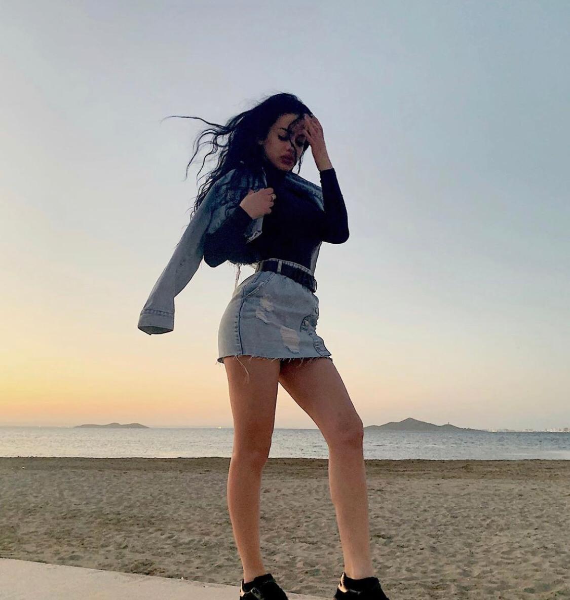 Ankara'nın Cazibeli Escort Bayanı Sizi Bekliyor