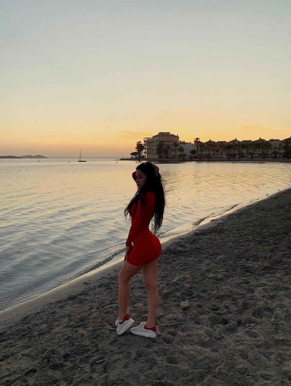 Ankara'nın Cazibeli Escort Bayanı Sizi Bekliyor