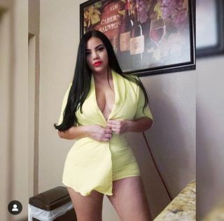 Avrupa Yakası Escort Bayan: Etkileyici ve Çarpıcı Lina