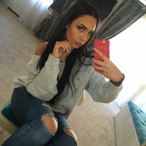 Bahçeşehir Escort Bayan İlanları - Kimseyi Aç Bırakmayan Cazibe