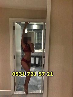 Dolgun Göğüslu Escort Ceren