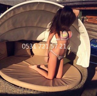 Dolgun Göğüslu Escort Ceren