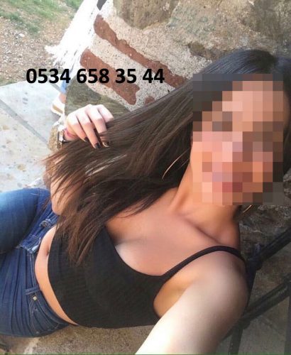 En büyüleyici Anadolu Yakası Escort Bayan: Ela