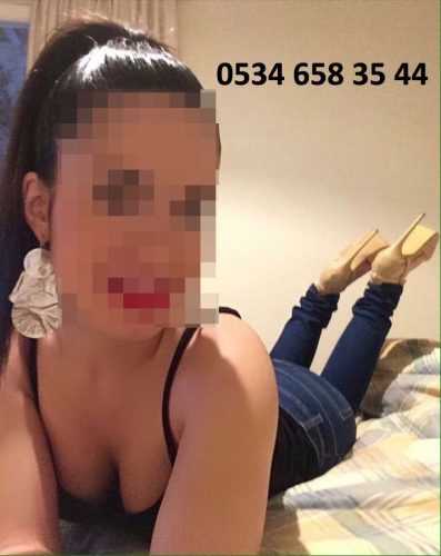 En büyüleyici Anadolu Yakası Escort Bayan: Ela