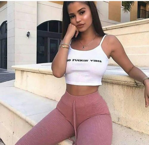 Mecidiyeköy Escort Bayan Partnerlerden Güzel Escort: Küçük ama Özel